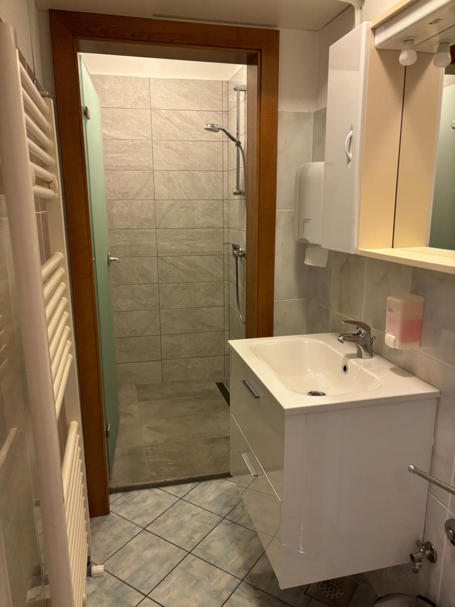Pocitniska Hiska Skedenj Apartment Deskle Bagian luar foto